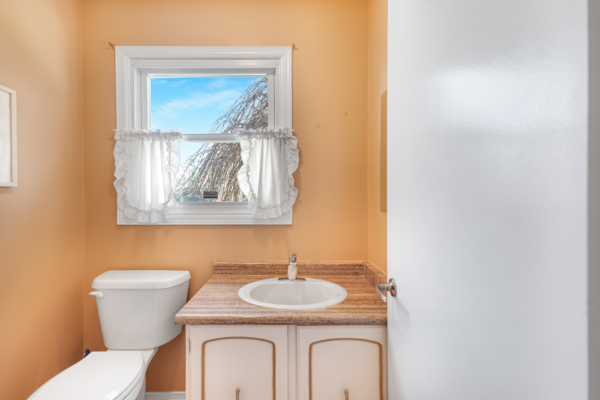 21-Steen-Drive-Mississauga-Web-Salisbury-26