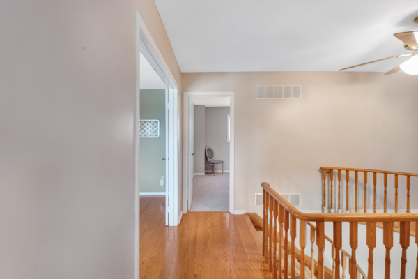 21-Steen-Drive-Mississauga-Web-Salisbury-35