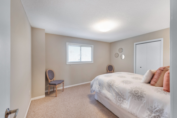 21-Steen-Drive-Mississauga-Web-Salisbury-36