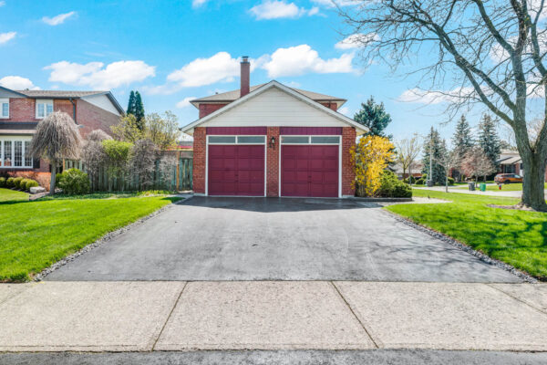 21-Steen-Drive-Mississauga-Web-Salisbury-46