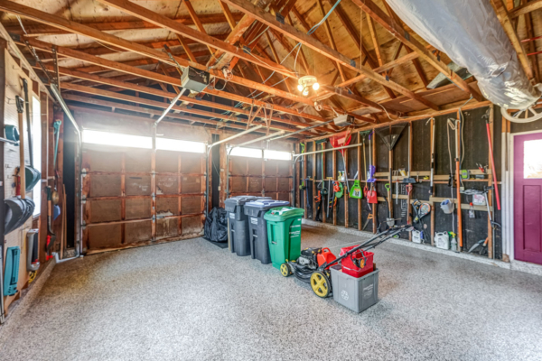 21-Steen-Drive-Mississauga-Web-Salisbury-48