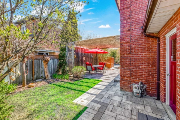 21-Steen-Drive-Mississauga-Web-Salisbury-49