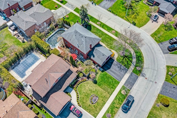 21-Steen-Drive-Mississauga-Web-Salisbury-53
