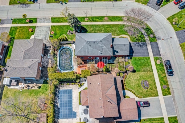 21-Steen-Drive-Mississauga-Web-Salisbury-60