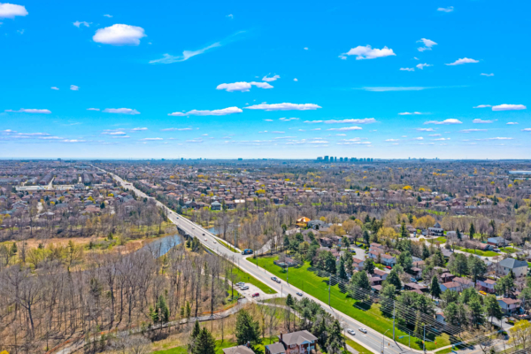 21-Steen-Drive-Mississauga-Web-Salisbury-63