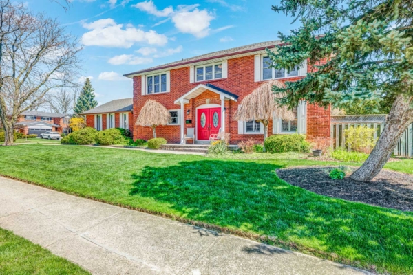 21-Steen-Drive-Mississauga-Web-Salisbury-7