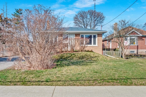 314-Morningside-Avenue-Toronto-Web-Salisbury-7