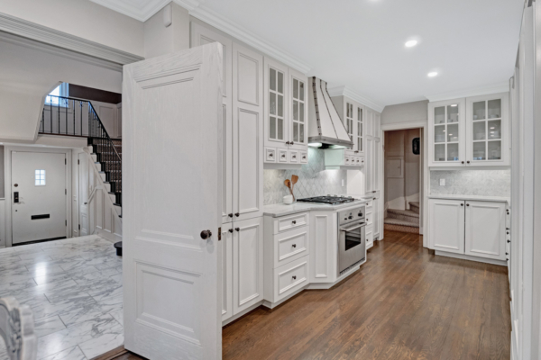 40-Ava-Road-Toronto-Web-Salisbury-11