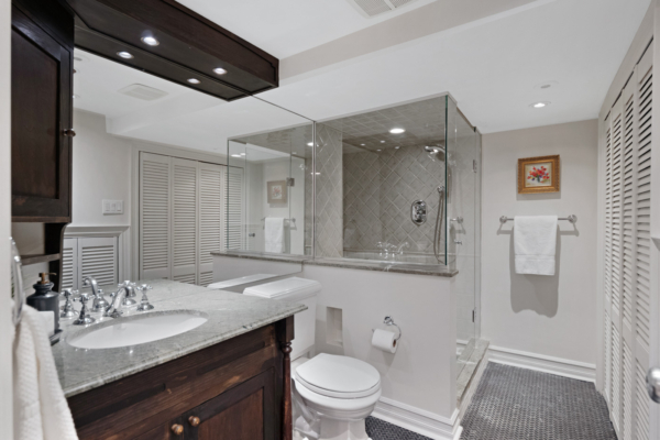 40-Ava-Road-Toronto-Web-Salisbury-49