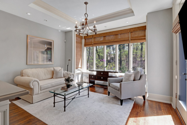 167-Lytton-Boulevard-Toronto-Web-Salisbury-22