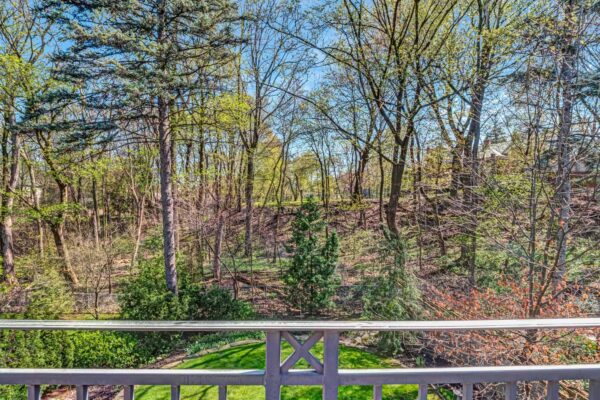 167-Lytton-Boulevard-Toronto-Web-Salisbury-78