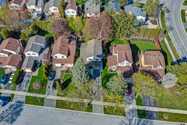 4056-Stonemason-Crescent-Mississauga-Web-Salisbury-1