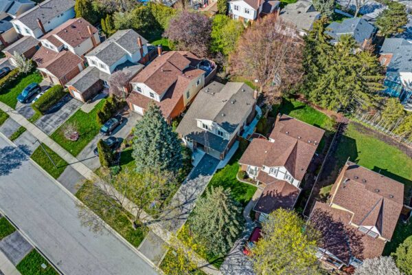 4056-Stonemason-Crescent-Mississauga-Web-Salisbury-2