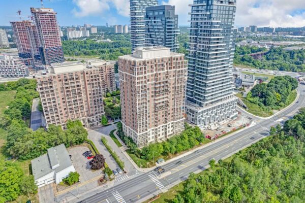 1101-Leslie-Street-Toronto-Web-Salisbury-1