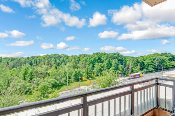 1101-Leslie-Street-Toronto-Web-Salisbury-35