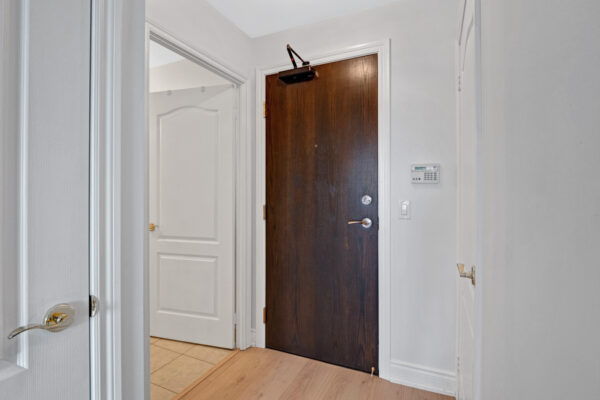 1101-Leslie-Street-Toronto-Web-Salisbury-6