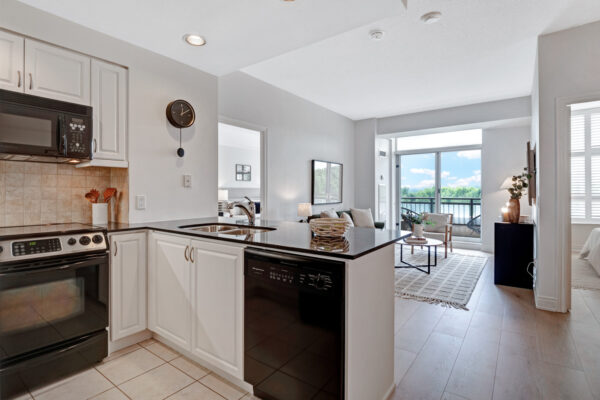 1101-Leslie-Street-Toronto-Web-Salisbury-9