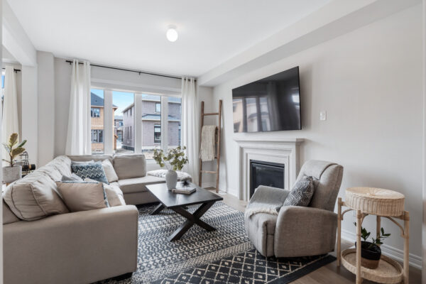 18-Ainslie-Hill-Crescent-Georgina-Web-Salisbury-15