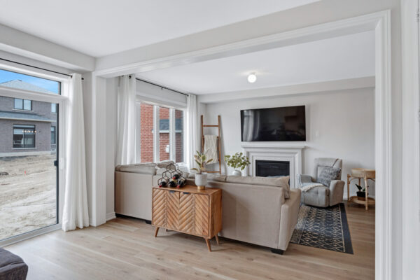 18-Ainslie-Hill-Crescent-Georgina-Web-Salisbury-19