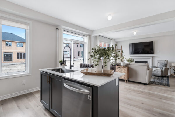 18-Ainslie-Hill-Crescent-Georgina-Web-Salisbury-25