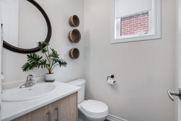 18-Ainslie-Hill-Crescent-Georgina-Web-Salisbury-27