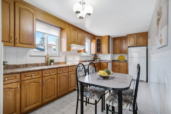 22-Secroft-Crescent-Toronto-Web-Salisbury-12