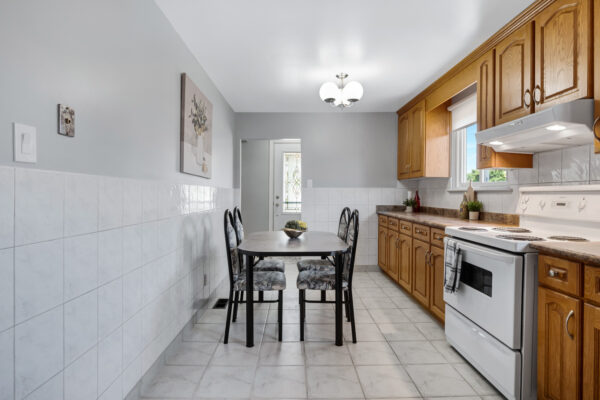 22-Secroft-Crescent-Toronto-Web-Salisbury-14