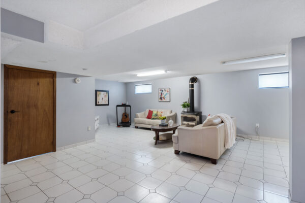 22-Secroft-Crescent-Toronto-Web-Salisbury-34