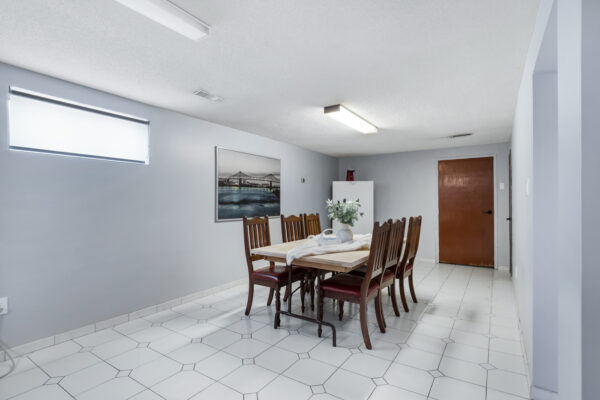 22-Secroft-Crescent-Toronto-Web-Salisbury-40