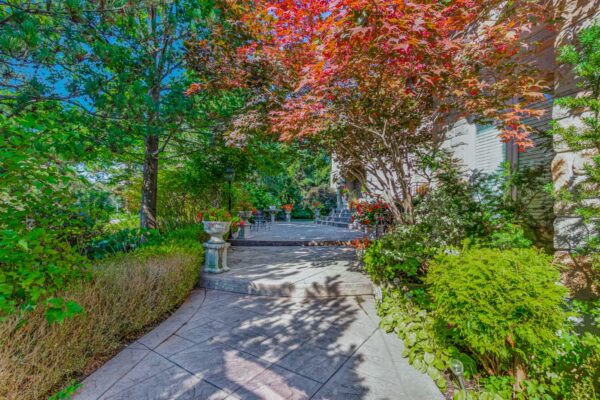 41-Old-Humber-Crescent-Vaughan-Web-Salisbury-10