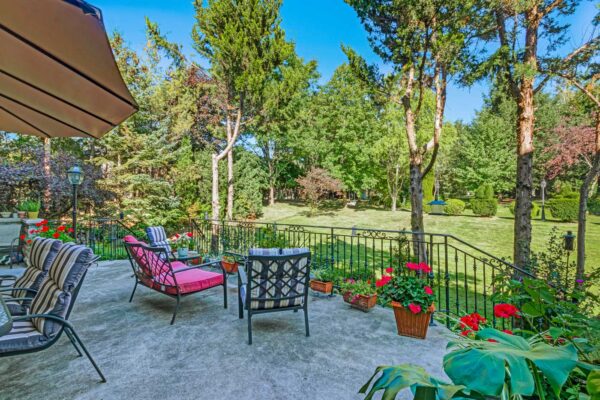 41-Old-Humber-Crescent-Vaughan-Web-Salisbury-25