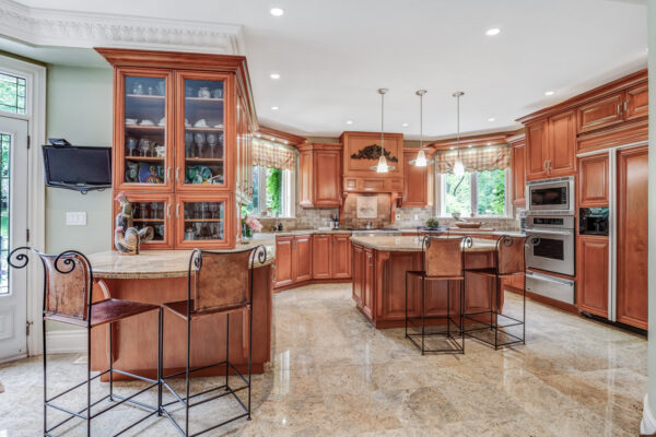 41-Old-Humber-Crescent-Vaughan-Web-Salisbury-28