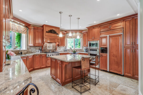 41-Old-Humber-Crescent-Vaughan-Web-Salisbury-29