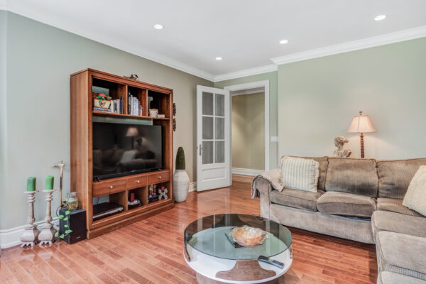 41-Old-Humber-Crescent-Vaughan-Web-Salisbury-43