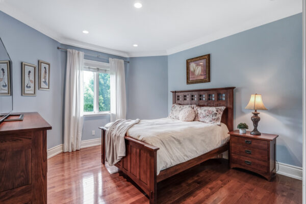 41-Old-Humber-Crescent-Vaughan-Web-Salisbury-62