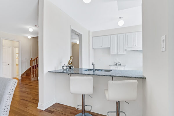 11-Tennant-Circle-Vaughan-Web-Salisbury-23