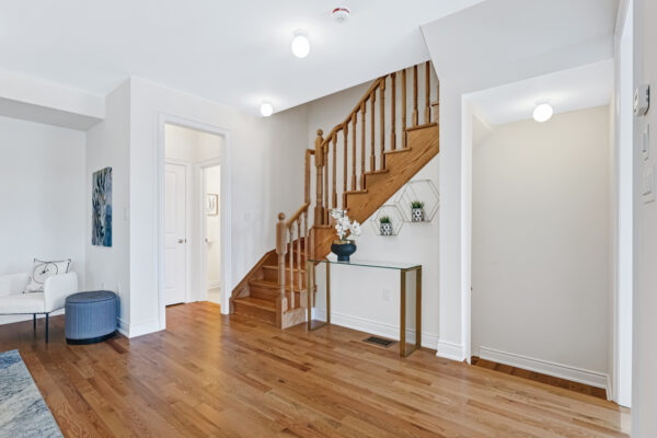 11-Tennant-Circle-Vaughan-Web-Salisbury-27