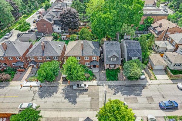 12-Rosewell-Avenue-Toronto-Web-Salisbury-1