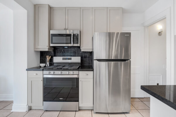 12-Rosewell-Avenue-Toronto-Web-Salisbury-22