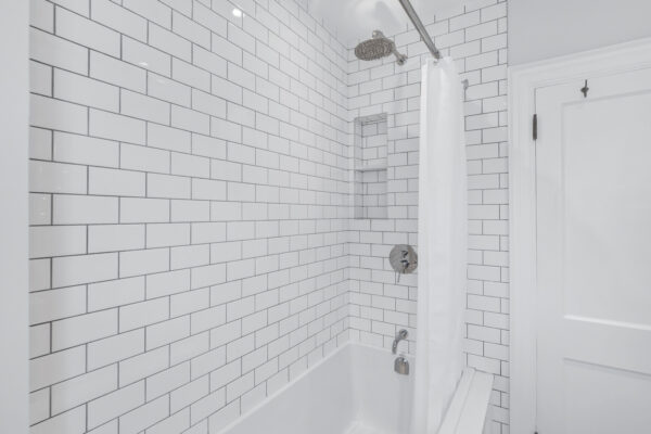12-Rosewell-Avenue-Toronto-Web-Salisbury-32