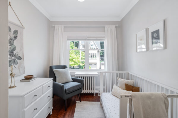 12-Rosewell-Avenue-Toronto-Web-Salisbury-37