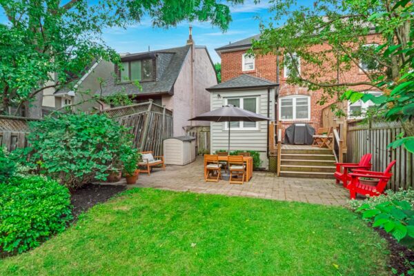 12-Rosewell-Avenue-Toronto-Web-Salisbury-53