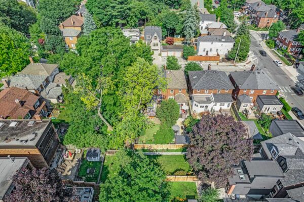 12-Rosewell-Avenue-Toronto-Web-Salisbury-58