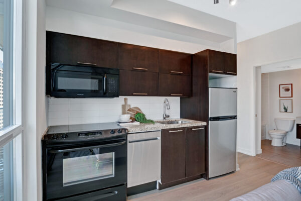 126-Simcoe-Street-#2507-Toronto-Web-Salisbury-18