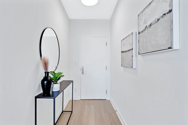 126-Simcoe-Street-#2507-Toronto-Web-Salisbury-6