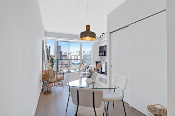 126-Simcoe-Street-#2507-Toronto-Web-Salisbury-8