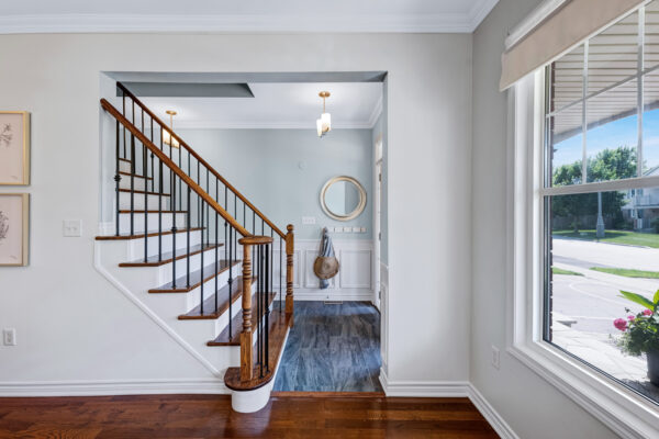 14-Little-Rouge-Circle-Stouffville-Main-Level-Web-Salisbury-2