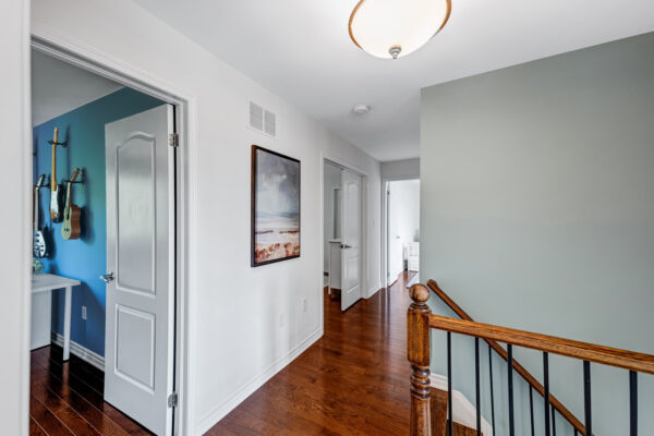 14-Little-Rouge-Circle-Stouffville-Web-Salisbury-33