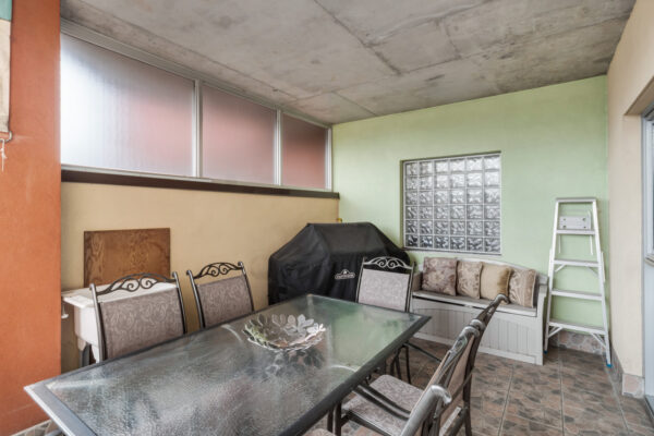 160-Woodbridge-Avenue-#307-Vaughan-Web-Salisbury-32