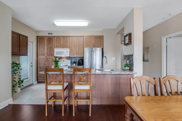 160-Woodbridge-Avenue-#307-Vaughan-Web-Salisbury-8